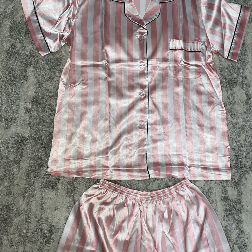 Pink & White Striped 2 piece pajama set - Picture 3 of 7
